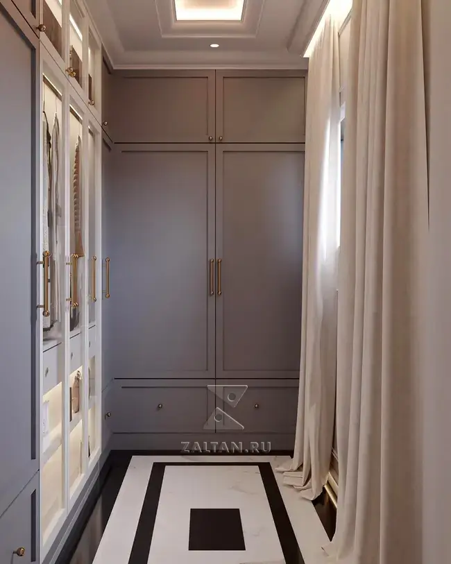 П-образная гардеробная серая