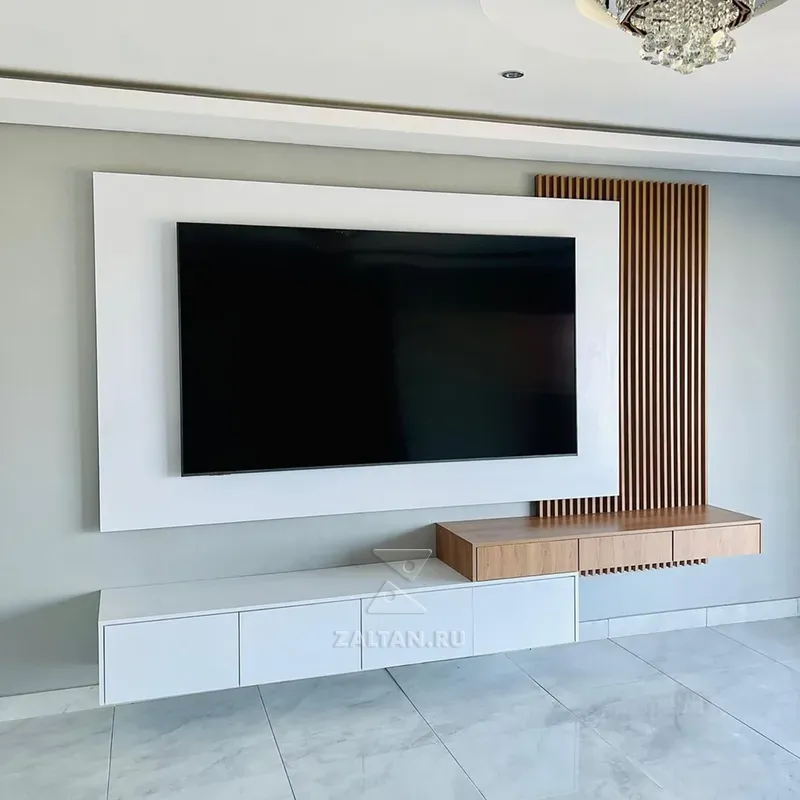 Гостиная с реечной панелью