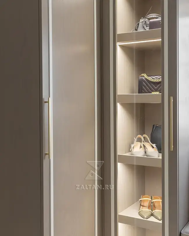 Полки с подсветкой