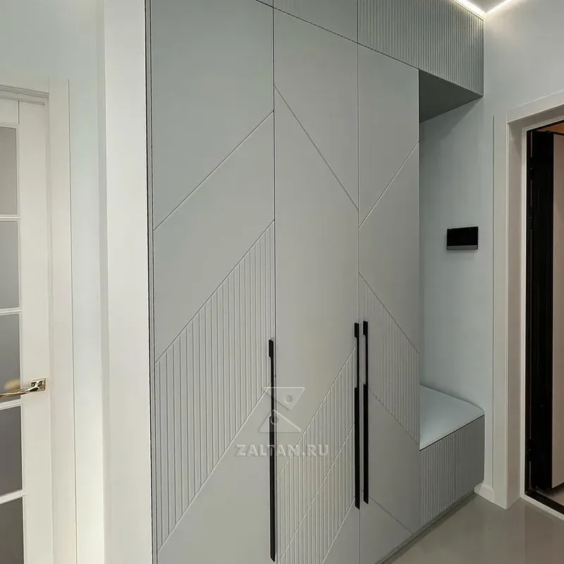Современная прихожая из МДФ