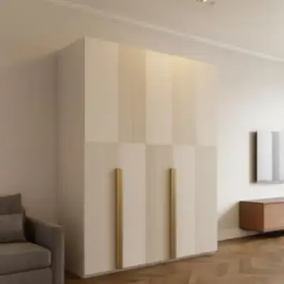 Шкаф в неоклассическом стиле