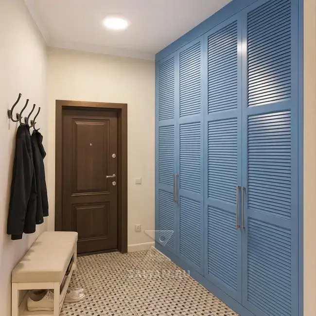 Шкаф прихожая жалюзийный голубой