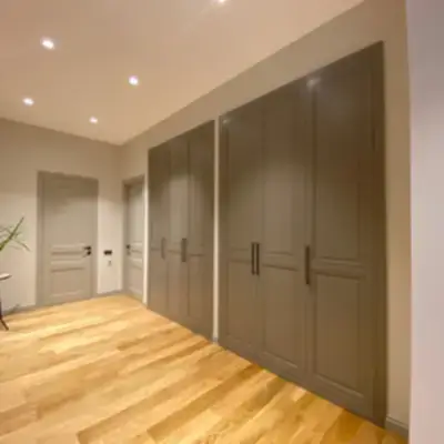 Встроенные шкафы в прихожую