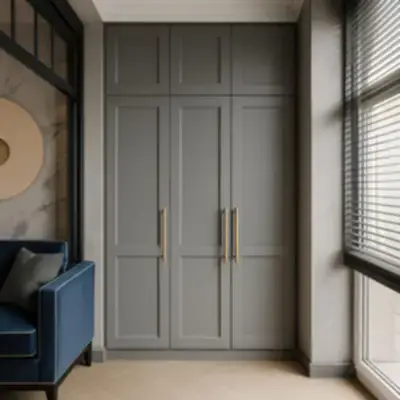 Встроенный шкаф с филенками