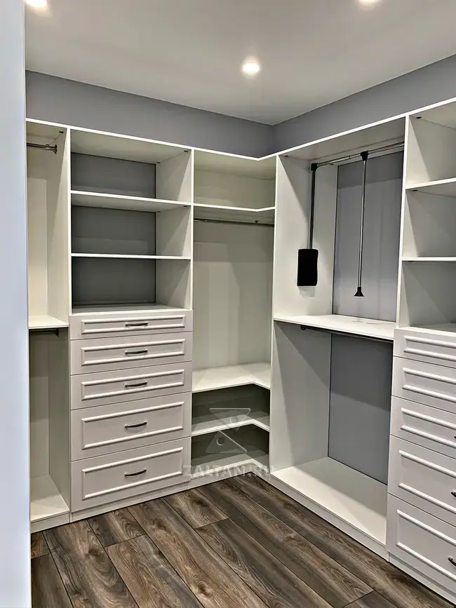 Большая гардеробная