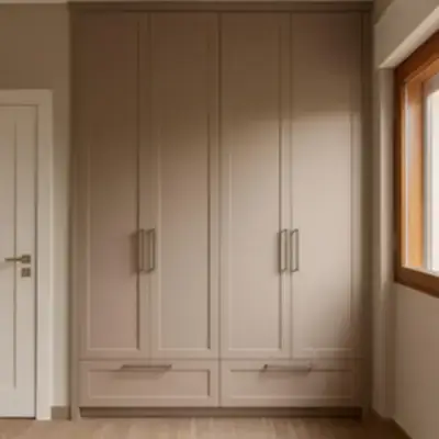 Распашной шкаф до потолка