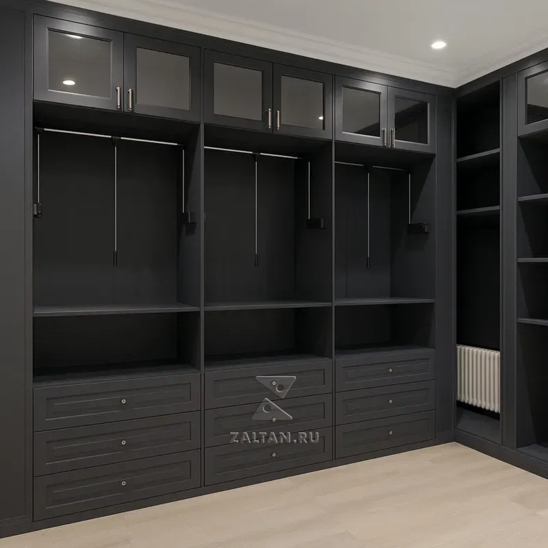 Гардеробная до потолка чёрная