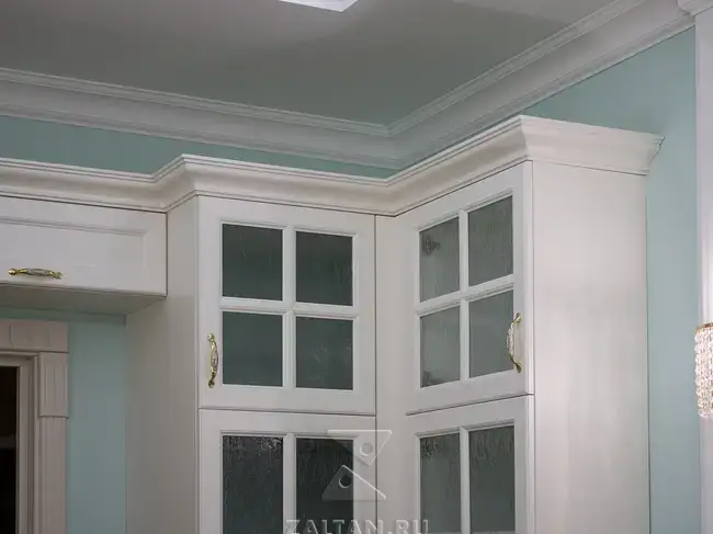 Декоративный карниз