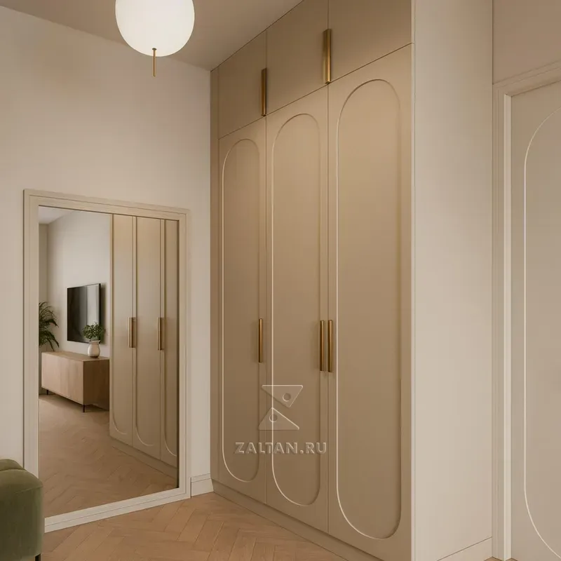 Встроенный шкаф арочные фасады бежевый
