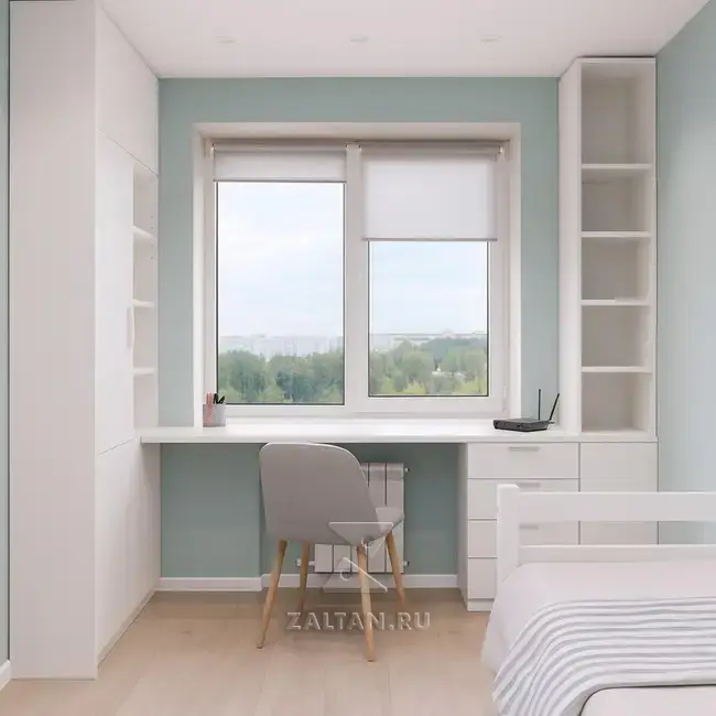 Рабочая зона у окна