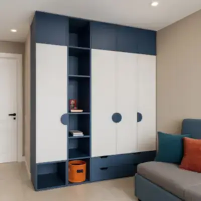 Корпусный шкаф с открытыми полками