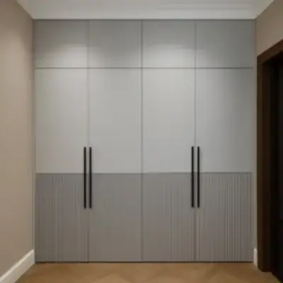 Встроенный распашной шкаф