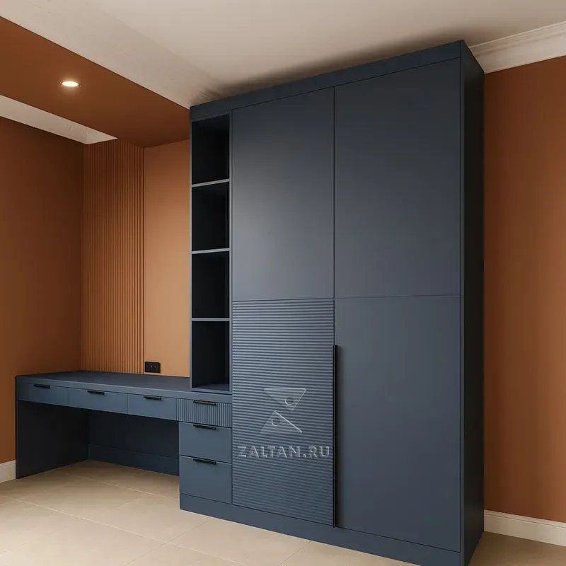 Гардероб с рабочей зоной синий