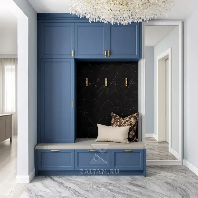 Прихожая синяя скамья шкаф